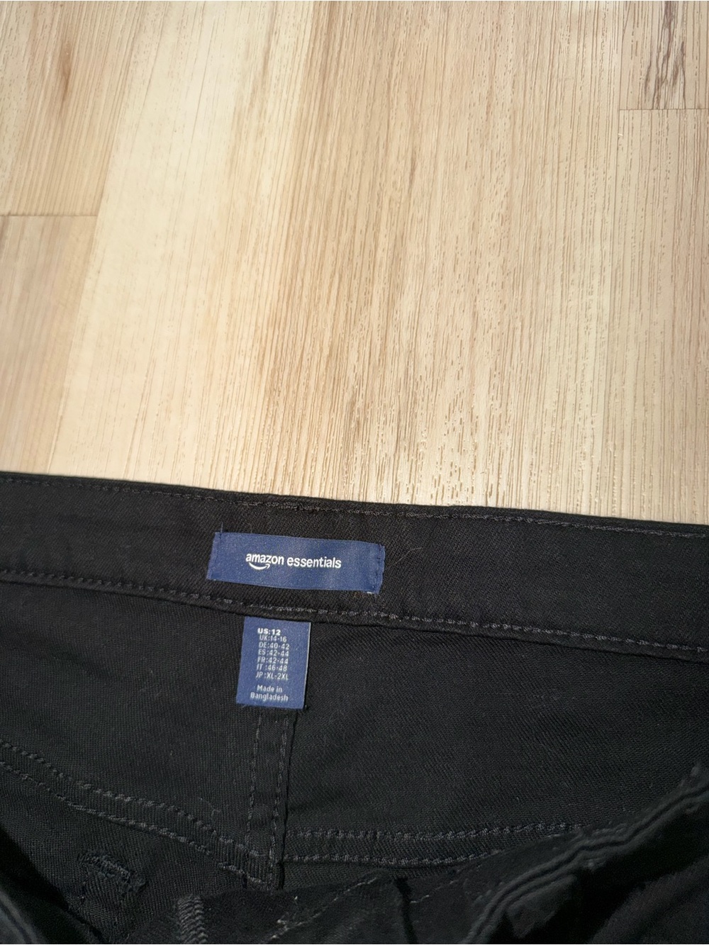 Amazon Essentials Women's High Stretch High-Rise Flare Jeans. Black size 12 now - Picture 5 of 6